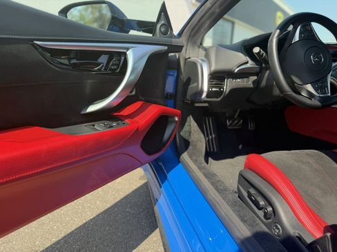 Used 2021 Acura NSX image 13