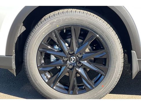 New 2025 MAZDA CX-5 Carbon Edition image 24