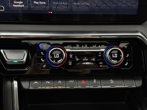 New 2026 GMC Sierra 1500 Denali AWD/4WD image 29