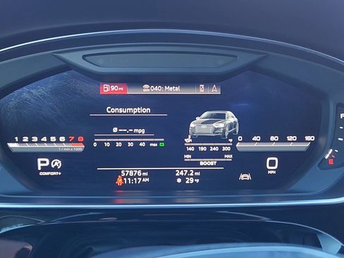 Used 2020 Audi S8 L image 12