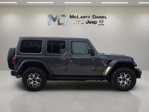 Used 2021 Jeep Wrangler Unlimited Rubicon AWD/4WD image 6
