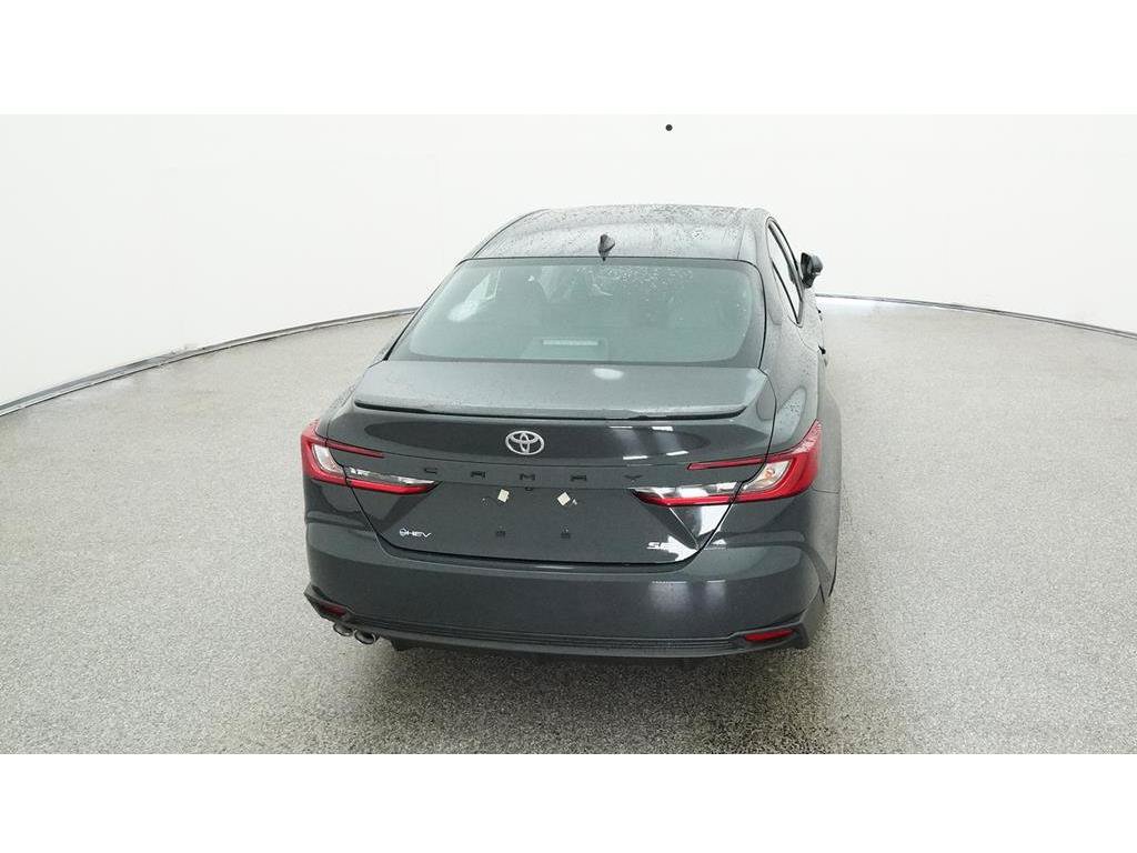 Used 2025 Toyota Camry SE FWD image 8