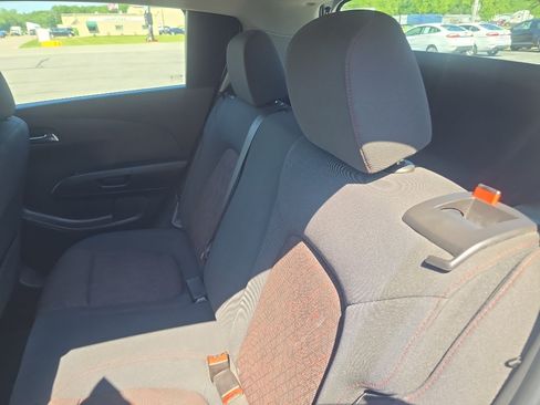 Used 2017 Chevrolet Sonic LT FWD image 15