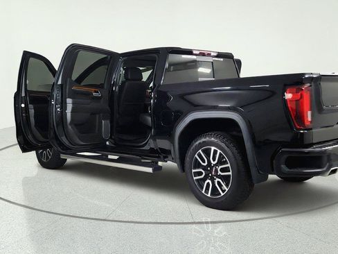 Used 2022 GMC Sierra 1500 Denali AWD/4WD image 12