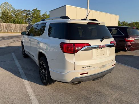 Used 2017 GMC Acadia Denali w/ Technology Package image 3