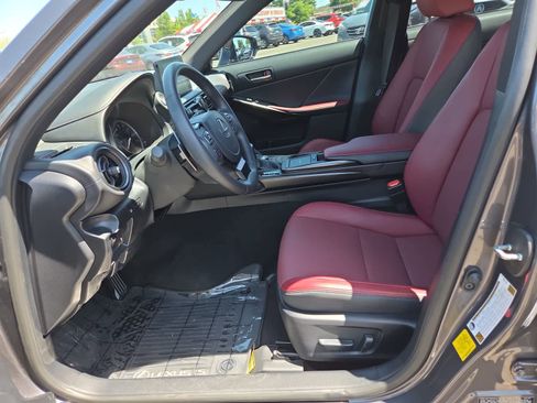 Used 2024 Lexus IS 300 F Sport AWD/4WD image 19