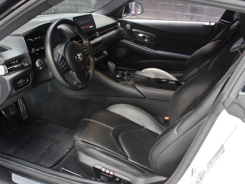 Used 2021 Toyota Supra Premium w/ Driver Assist Package image 29