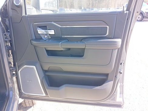 New 2026 RAM 4500 Tradesman w/ Laramie Trim Package image 27