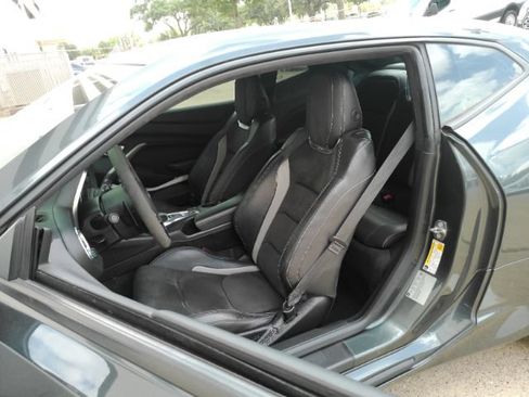 Used 2018 Chevrolet Camaro SS RWD image 14