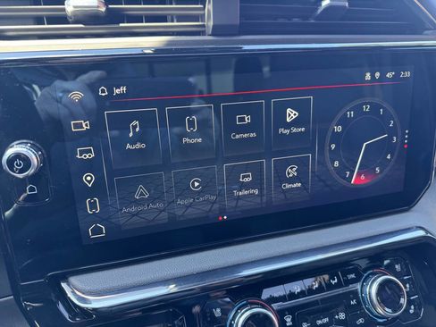 Used 2024 GMC Sierra 2500 AT4 w/ AT4 Premium Plus Package image 11