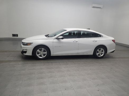Used 2023 Chevrolet Malibu LS w/ Driver Confidence Package FWD image 2