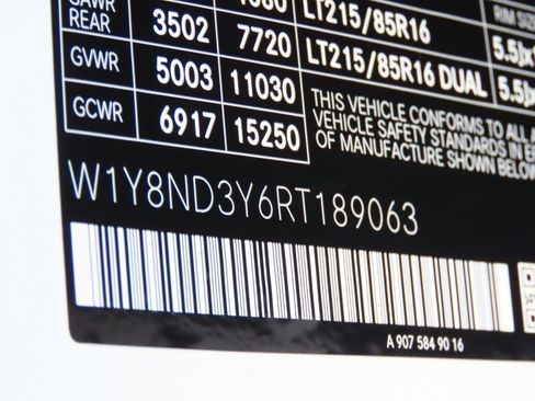 Used 2024 Mercedes-Benz Sprinter 3500 image 53