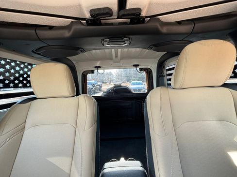 Used 2021 Jeep Wrangler Sport image 30