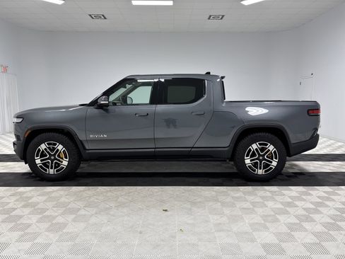 Used 2023 Rivian R1T Adventure image 2