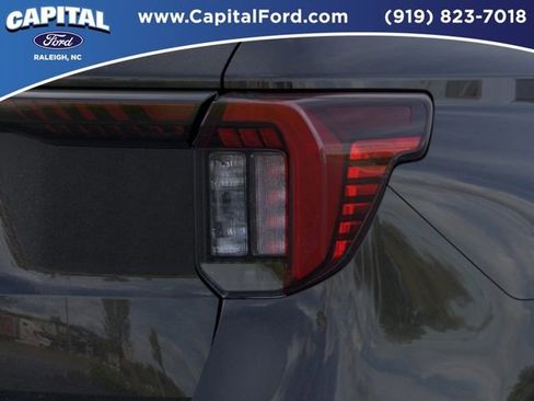 New 2026 Ford Explorer Active image 21