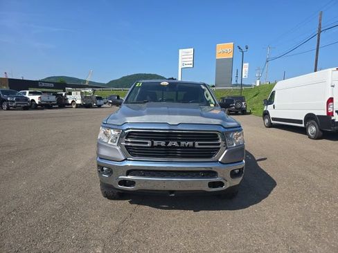 Used 2021 RAM 1500 Big Horn AWD/4WD image 3