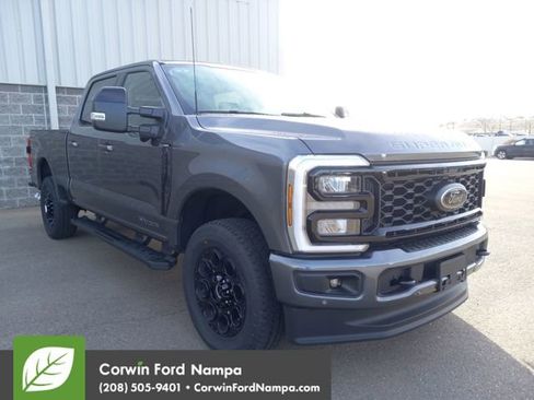 New 2026 Ford F250 Lariat w/ Black Appearance Package AWD/4WD image 1