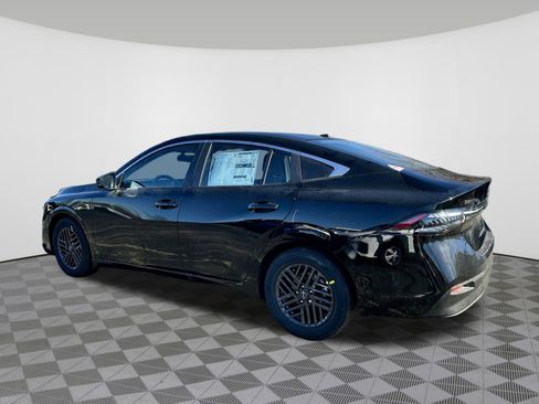 New 2026 Nissan Sentra SV FWD image 5
