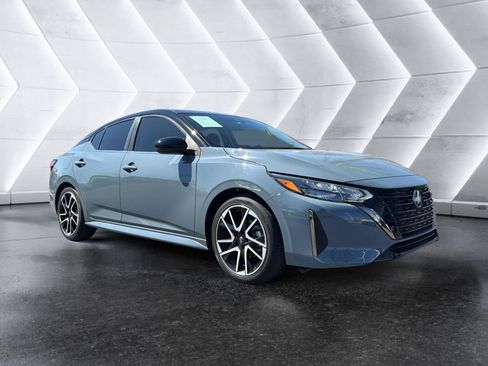 Used 2024 Nissan Sentra SR image 1