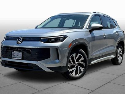 New 2025 Volkswagen Tiguan S