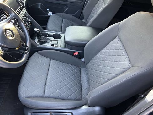 Used 2019 Volkswagen Atlas S image 4