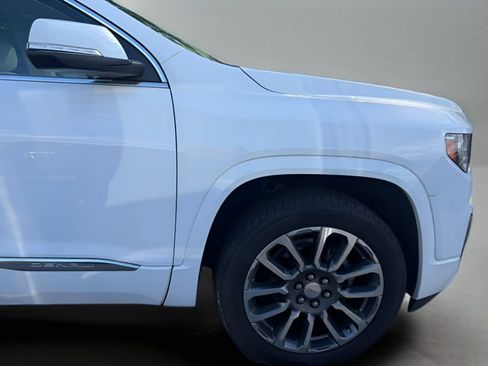 Used 2023 GMC Acadia Denali AWD/4WD image 21