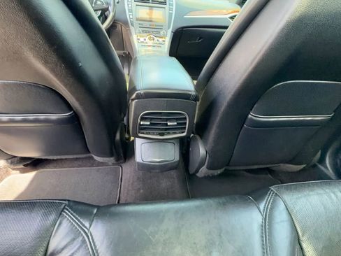 Used 2017 Lincoln MKZ Reserve image 27