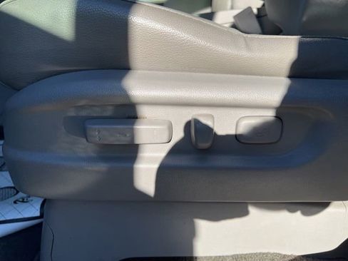 Used 2015 Honda Odyssey EX-L image 18