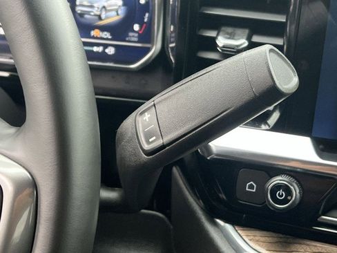 Used 2025 Chevrolet Silverado 1500 LT w/ Safety Package image 15