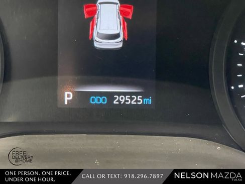 Used 2023 Toyota Sienna LE image 27