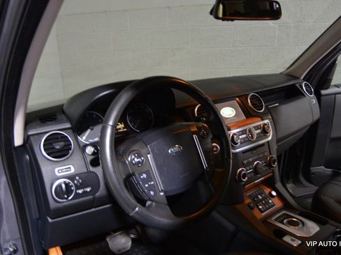 Used 2015 Land Rover LR4 HSE image 11