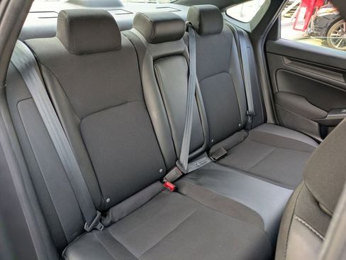 Used 2025 Honda Civic Sport image 27