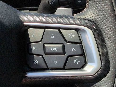 Used 2025 Ford Mustang GT Premium RWD image 31
