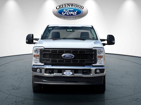 New 2026 Ford F250 4x4 Regular Cab Super Duty image 9