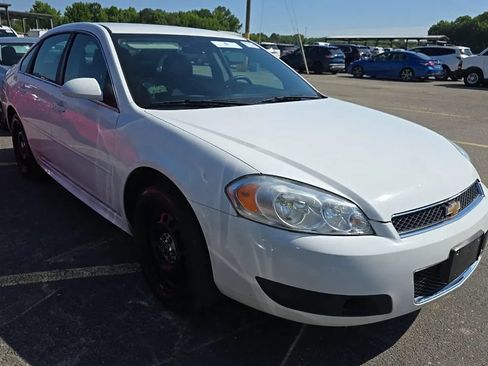 Used 2014 Chevrolet Impala Police FWD image 4