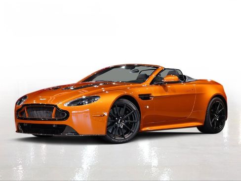 Used 2015 Aston Martin V12 Vantage S image 1