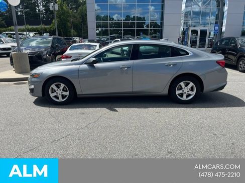 Used 2024 Chevrolet Malibu LT FWD image 4