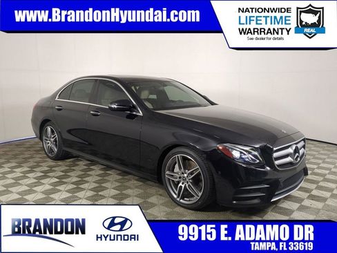 Used 2018 Mercedes-Benz E 300 image 1