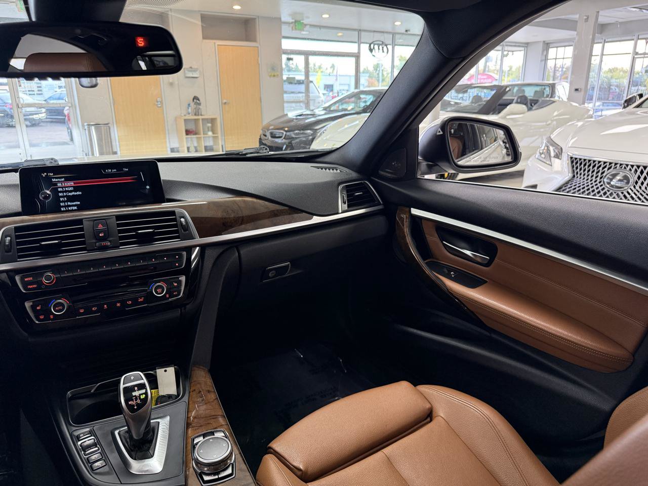 Used 2016 BMW 340i Sedan RWD image 15
