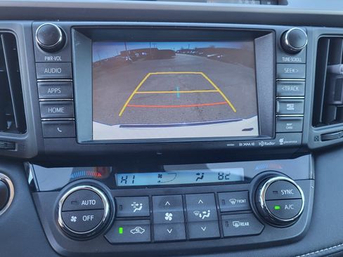 Used 2017 Toyota RAV4 XLE image 30