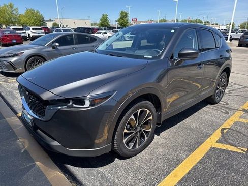 Used 2022 MAZDA CX-5 AWD 2.5 S w/ Premium Plus Pkg image 2