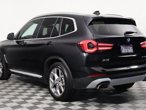 Used 2024 BMW X3 sDrive30i w/ Premium Package RWD image 6