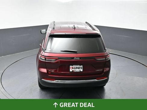 Used 2024 Jeep Grand Cherokee Limited AWD/4WD image 25