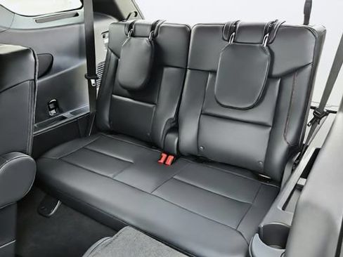 New 2026 Ford Explorer ST-Line AWD/4WD image 21