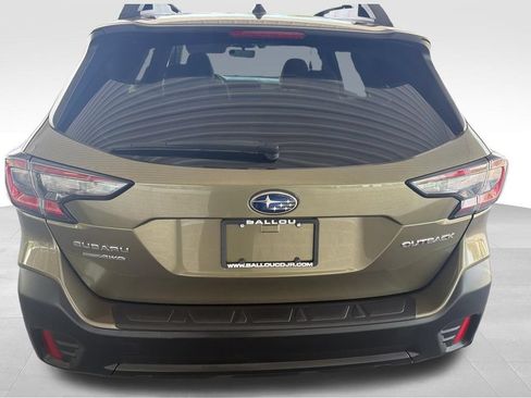 Used 2020 Subaru Outback Premium AWD/4WD image 4