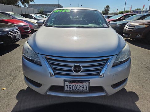 Used 2015 Nissan Sentra SV FWD image 6