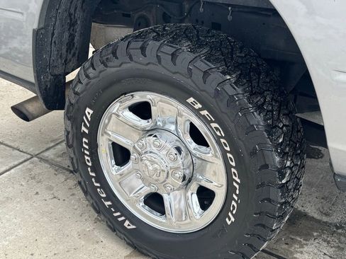 Used 2022 RAM 2500 Tradesman image 9