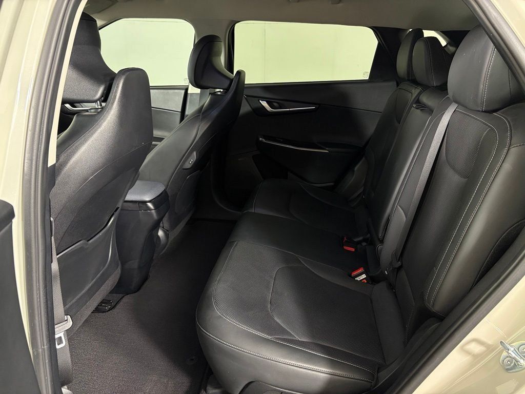 Used 2023 Kia EV6 Wind AWD/4WD image 38
