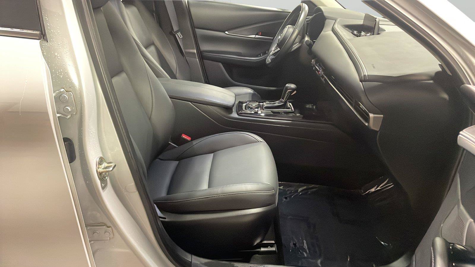 Used 2024 MAZDA CX-30 AWD 2.5 S w/ Select Sport Pkg image 14