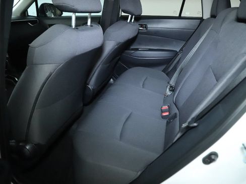 Used 2024 Toyota Corolla Cross LE FWD image 14